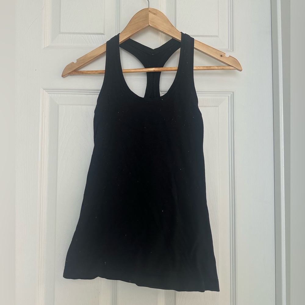 Lululemon Black Racerback Tank – Size XS